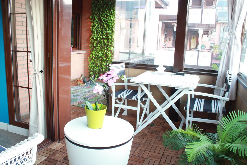 Apartamento Las Rozas Village Zimmer foto